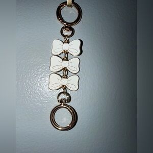 Bow Bag Extender (BAG NOT INCLUDED)